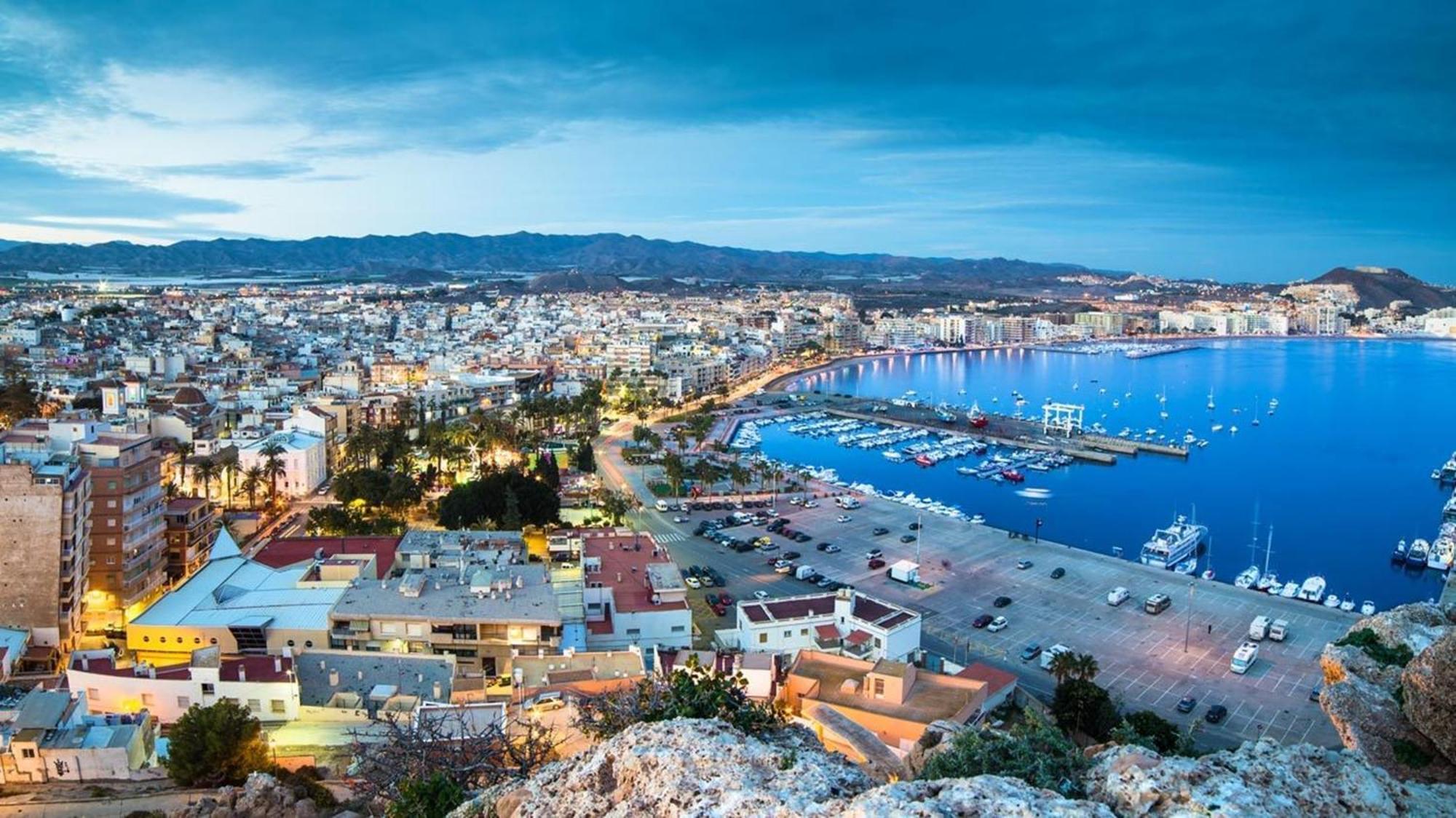 Apartamentos Nirvana Y Averno Águilas Εξωτερικό φωτογραφία